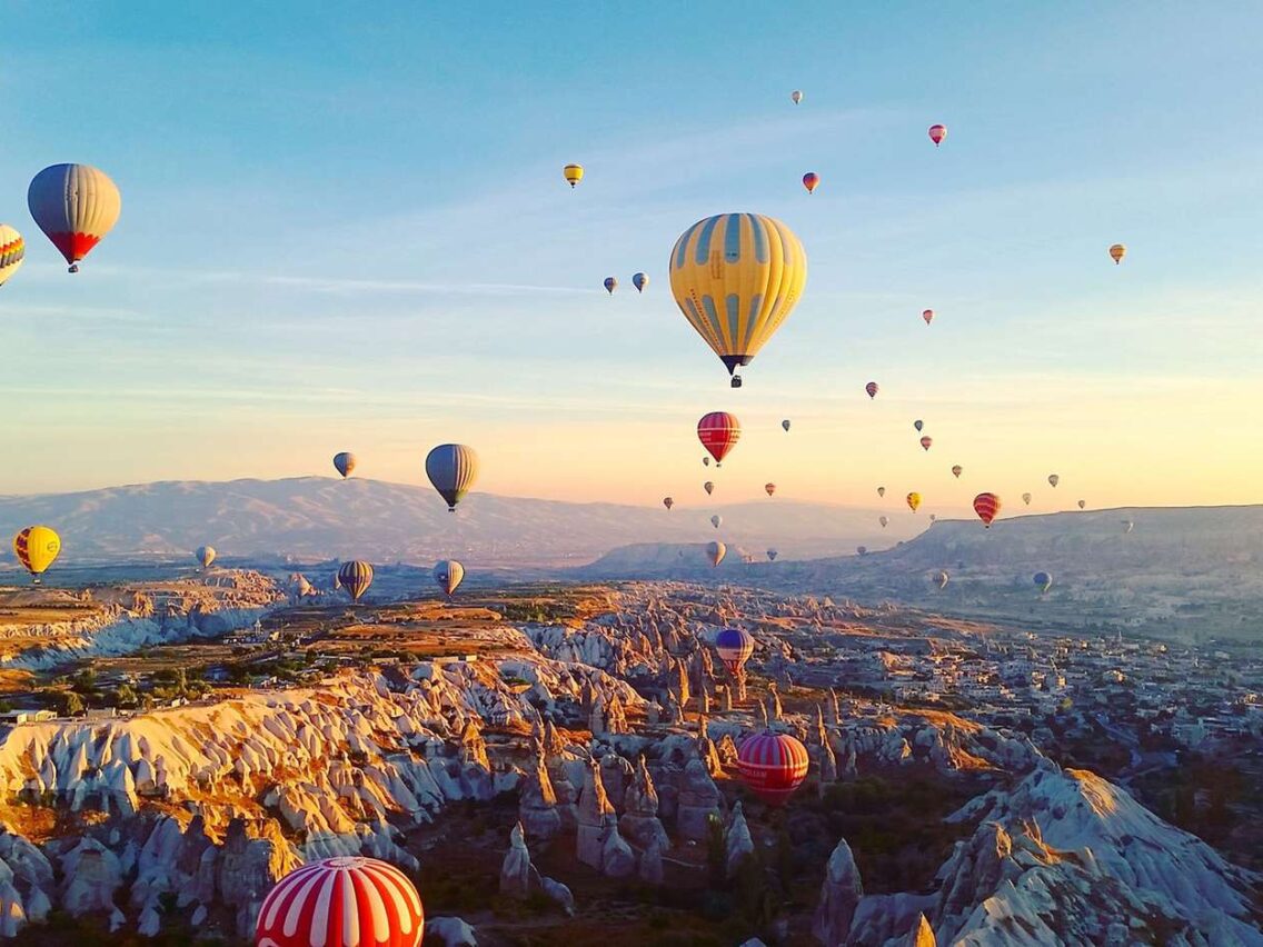 What is more unpredictable – Life or Hot air balloon!